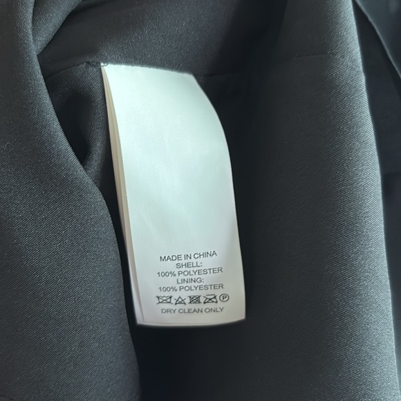 Kate Spade Embroidered Black Sleeveless Top Ruffles Tassels - Picture 7 of 7